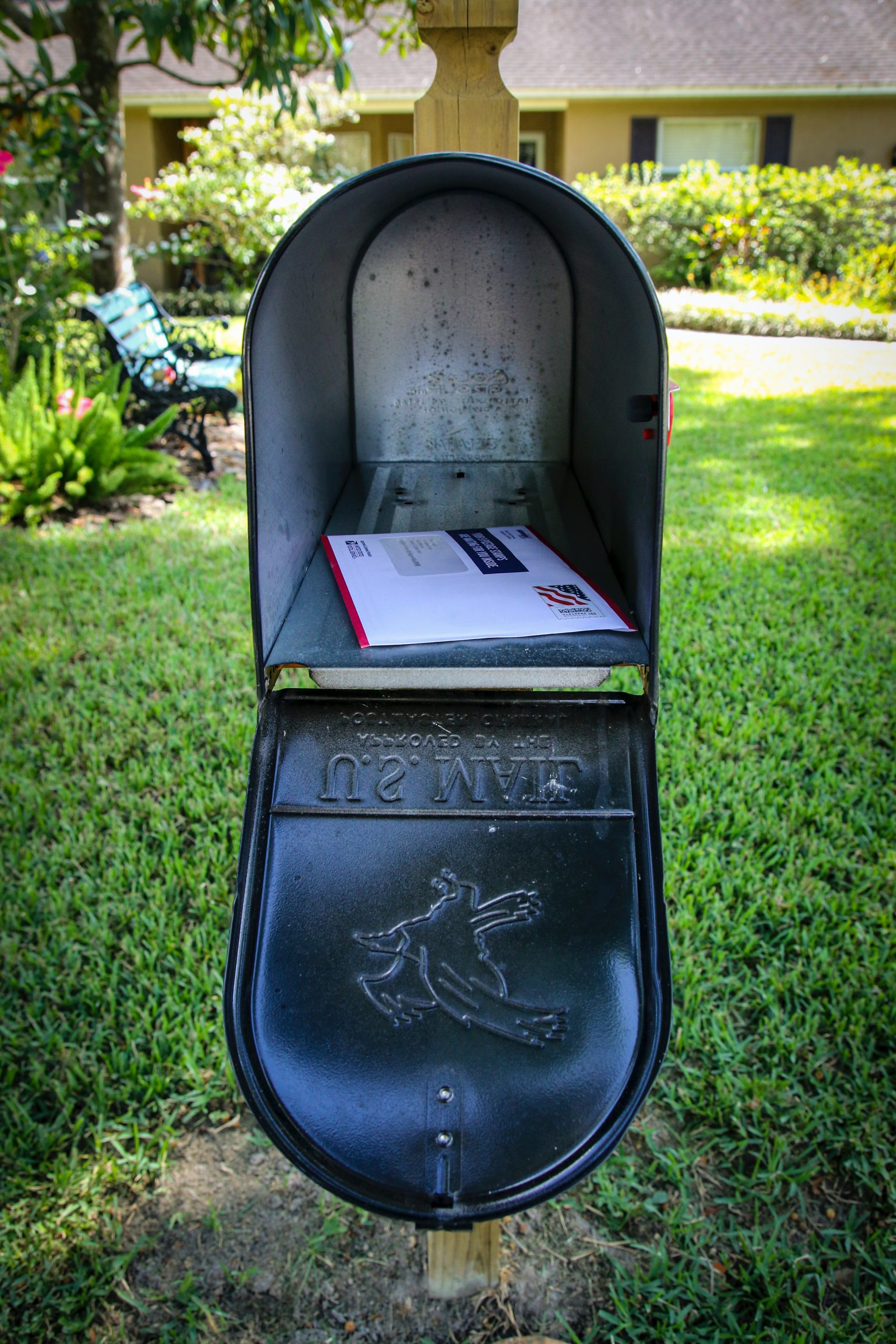 benefits of direct mail